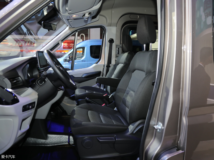 2019����;V90 �Ƕ��� 2.0T �քӺ���L�S��� 7��