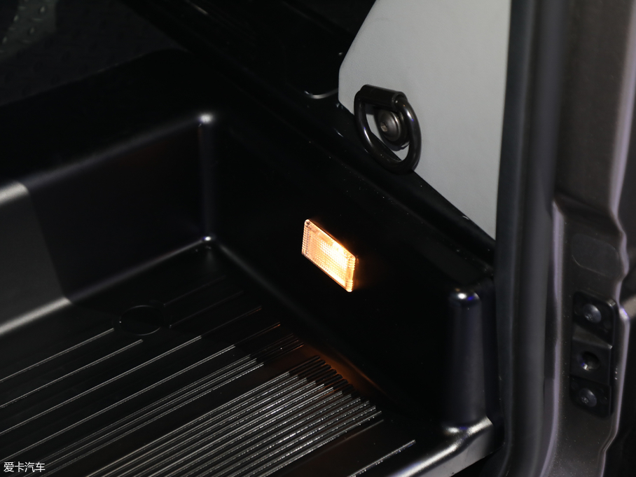 2019����;V90 �Ƕ��� 2.0T �քӺ���L�S��� 7��