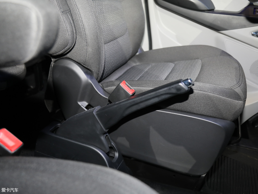 2019����;V90 �Ƕ��� 2.0T �ք�(d��ng)���(q��)�L(zh��ng)�S��� 7��