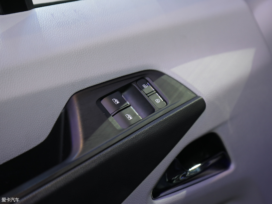 2019����;V90 �Ƕ��� 2.0T �քӺ��(q��)�L�S��� 7��