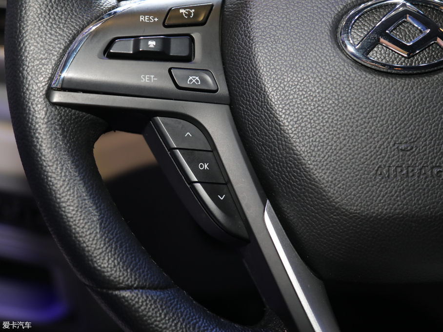 2019����;V90 �Ƕ��� 2.0T �քӺ���L�S��� 7��