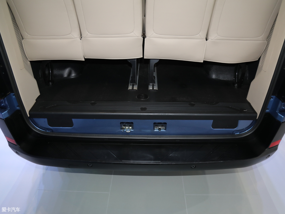 2019����;V90 ���_ 2.0T �քӺ����L�S��� 15��