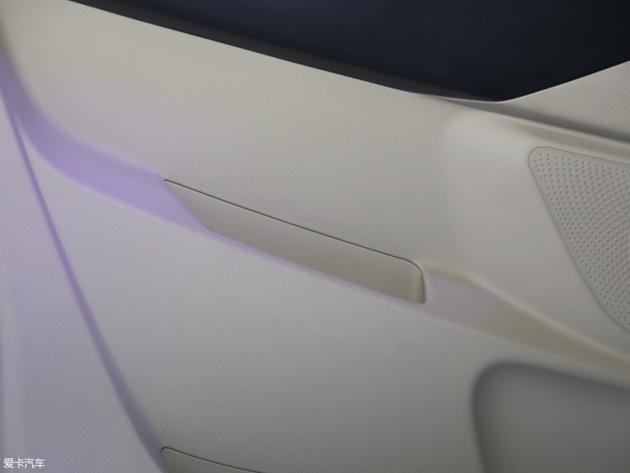 2019����;V90 ���_ 2.0T �քӺ����L�S��� 15��