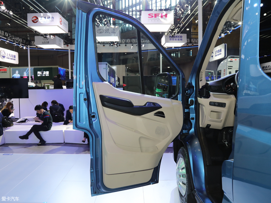 2019����;V90 ���_ 2.0T �քӺ����L�S��� 15��