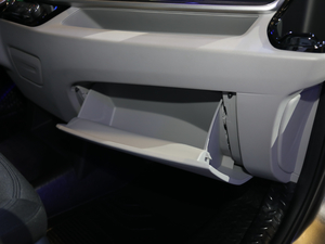 2019���Ƕ��� 2.0T �քӺ���L�S��� 7�� ������