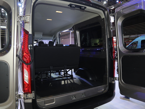 2019���Ƕ��� 2.0T �քӺ���L�S��� 7�� ��������g