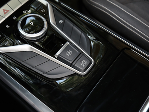 20202.0T ԄӺA VI v܇Ƅ