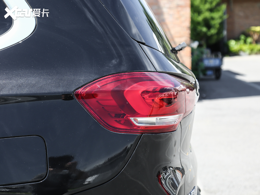 2020ͨMAXUS D90 Pro 2.0T (q)īÓ 6 