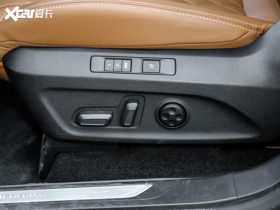 2020ͨMAXUS D90 Pro 2.0T īÓ 6 