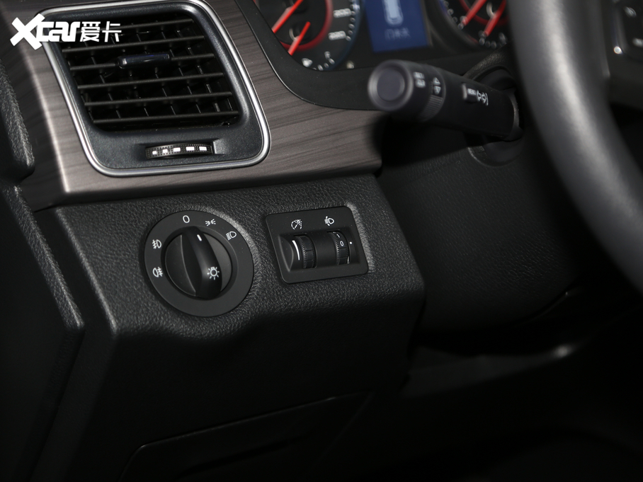 2021ͨMAXUS G10 2.0T ԄӾӢ  7