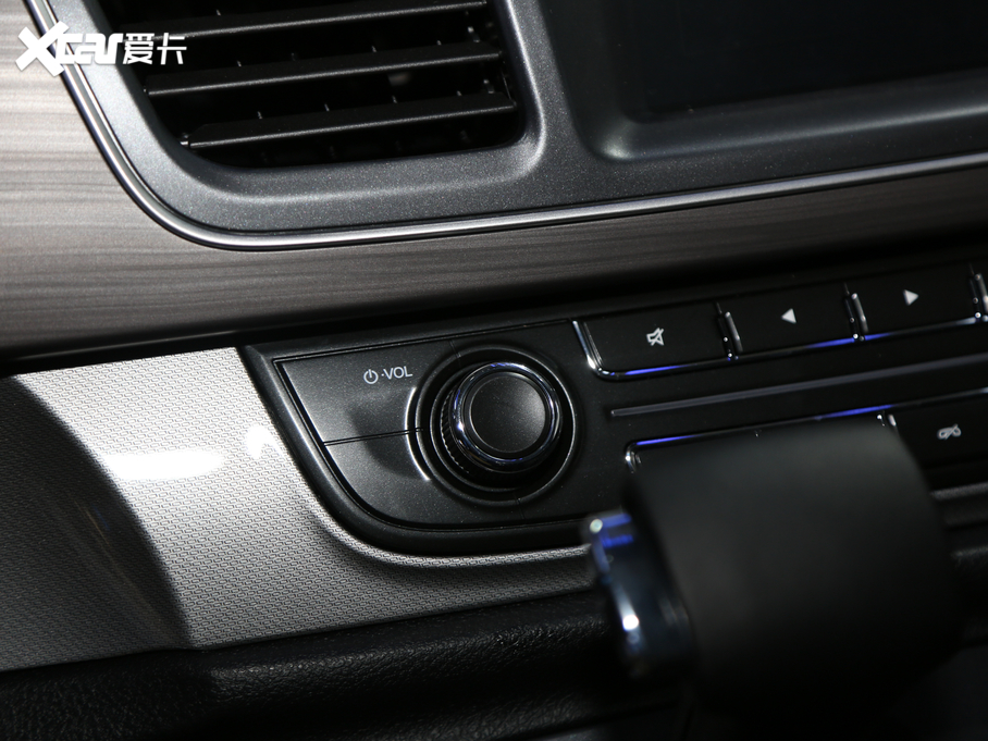 2021ͨMAXUS G10 2.0T ԄӾӢ  7