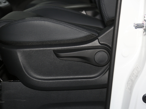 20212.0T Ԅ(dng)Ӣ  7 {{(dio)(ji)