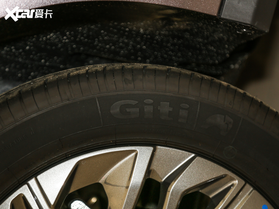 2020��������ͨMAXUS EUNIQ 5 ���A�� 6/7��