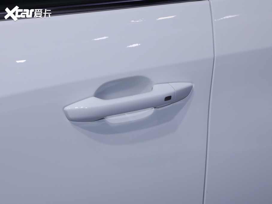 2020��������ͨMAXUS EUNIQ 5 PLUG IN ���A��