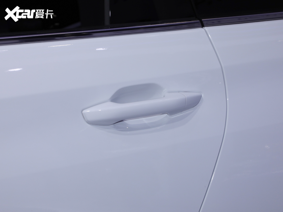 2020��������ͨMAXUS EUNIQ 5 PLUG IN ���A��