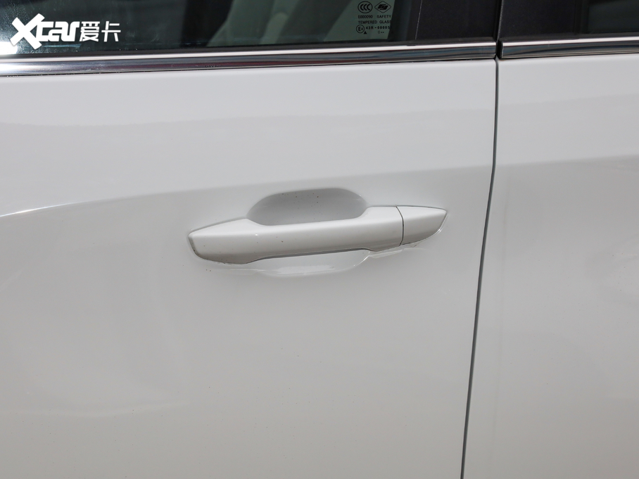 2020��������ͨMAXUS EUNIQ 5 ����� 6/7��