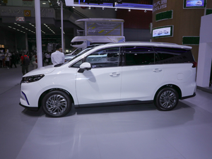 2020��PLUG IN ���A�� ����(c��)����