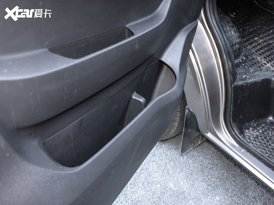 2020ͨMAXUS V80 PLUSа 2.0T ԄӶS 5/6