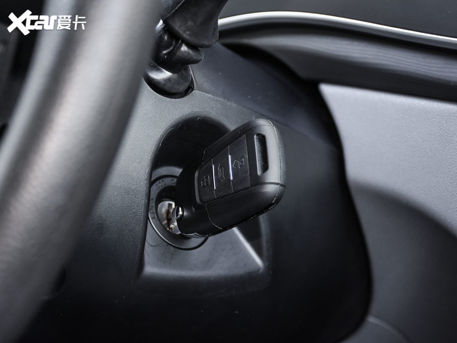 2020ͨMAXUS V80 PLUSа 2.0T ԄӶS 5/6