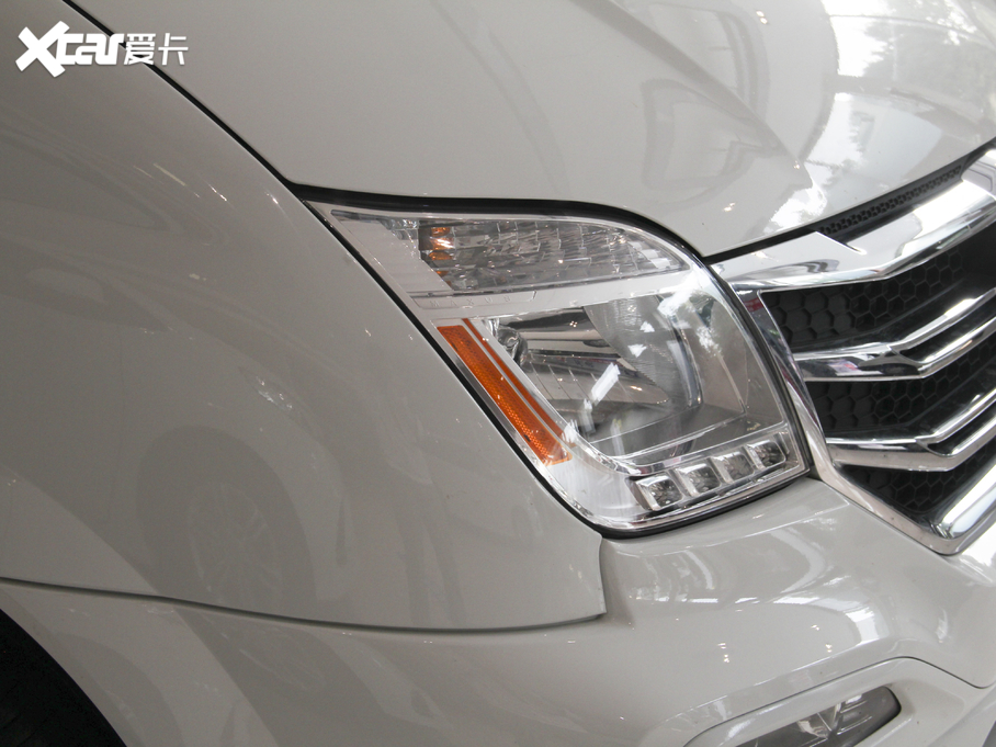 2020ͨMAXUS V80 PLUSа 2.0T քӶS 5/6