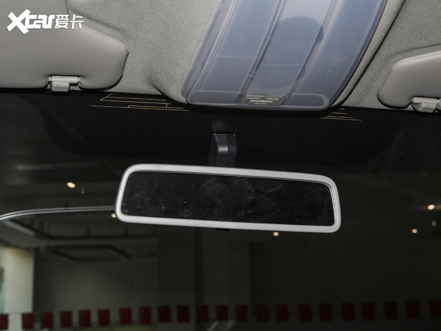 2020ͨMAXUS V80 PLUSа 2.0T քӶS 5/6