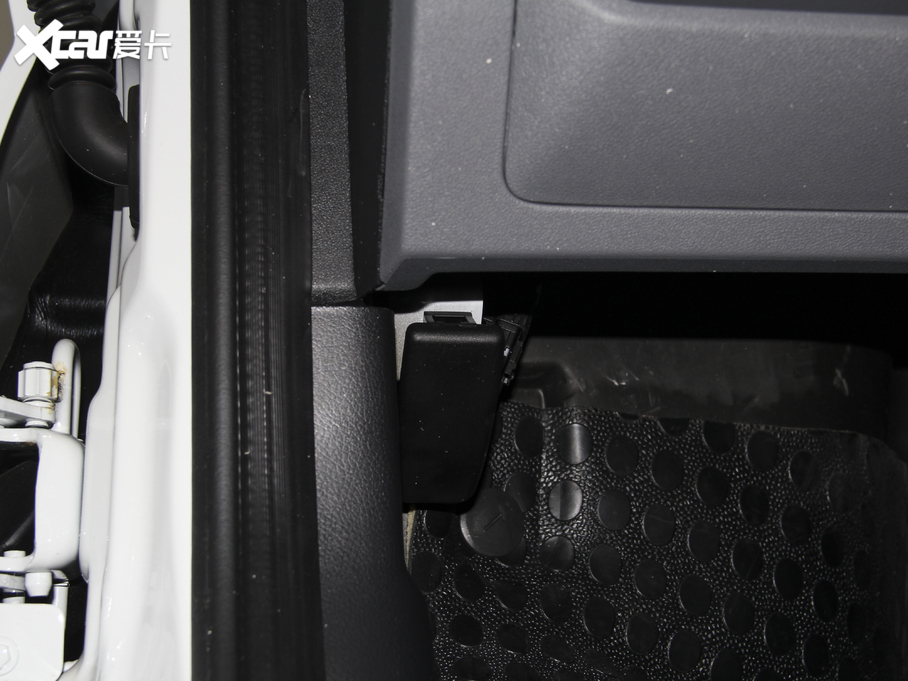 2020ͨMAXUS V80 PLUSа 2.0T քӶS 5/6