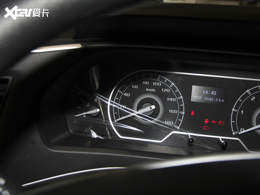 2020ͨMAXUS V80 PLUSа 2.0T քӶS 5/6