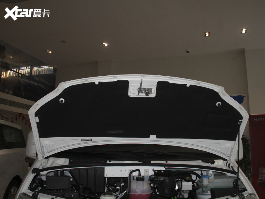 2020ͨMAXUS V80 PLUSа 2.0T քӶS 5/6