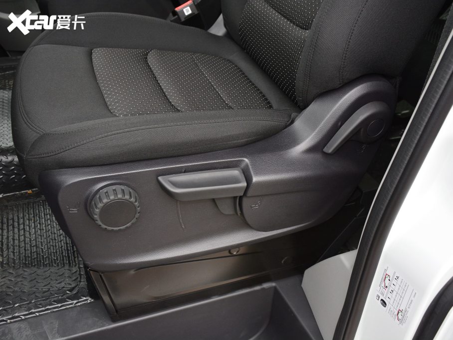 2020����;V90 �\(y��n)�ܰ� 2.0T �ք�(d��ng)�L(zh��ng)�S��� 7��