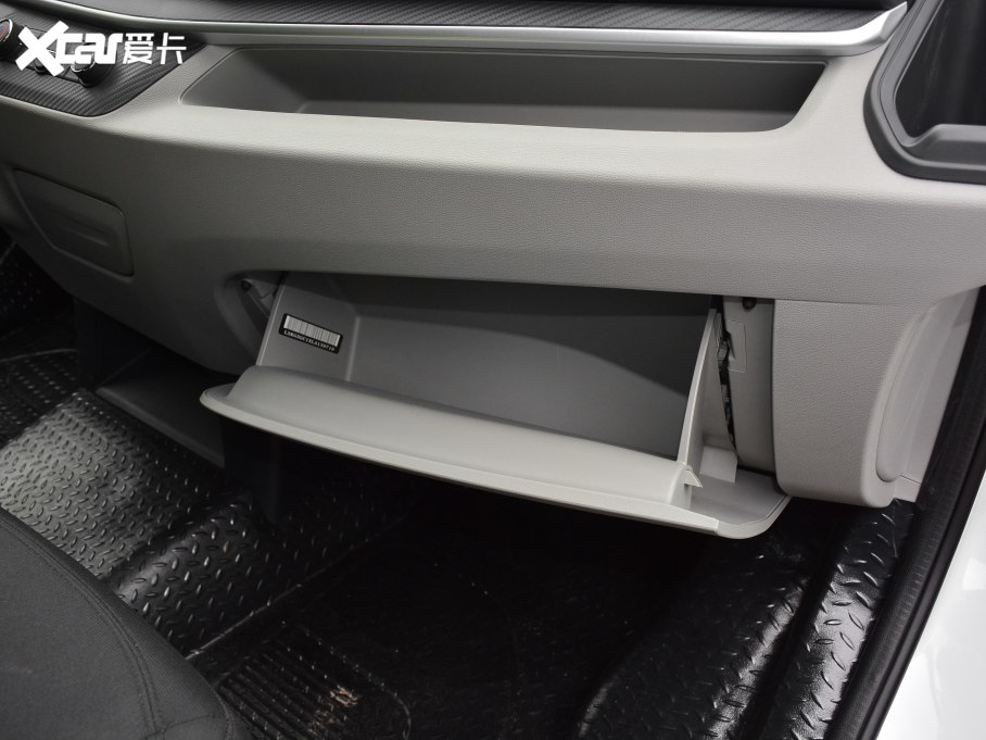 2020����;V90 �\(y��n)�ܰ� 2.0T �ք�(d��ng)�L(zh��ng)�S��� 7��