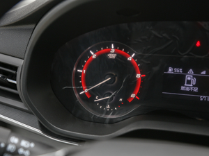 2020���\�ܰ� 2.0T �քӶ��S��� 6�� �п؅^