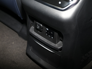 2021PLUS 2.0T Ԅ(dng)Ş  п؅^(q)