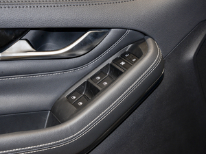 2021PLUS 2.0T Ԅ(dng)  {܇ƅ^(q)	