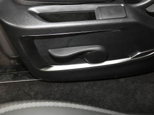 2021PLUS 2.0T Ԅ(dng)A  g