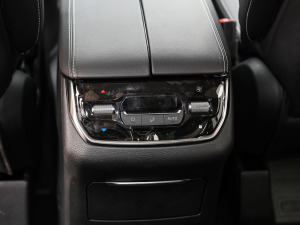 2021PLUS 2.0T Ԅ(dng)A  g