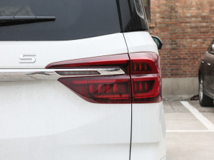 2021PLUS 2.0T ԄӺA  β