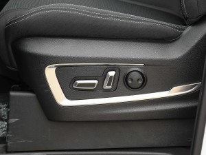 2021PLUS 2.0T ԄӺA  {{