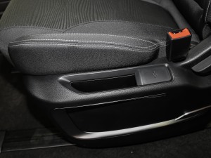 2021PLUS 2.0T Ԅ(dng)A  g