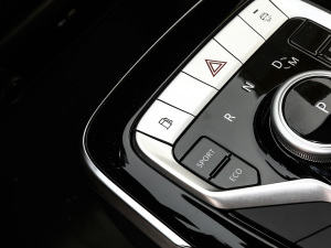 2021PLUS 2.0T ԄӺA  п؅^