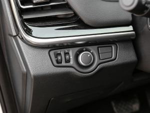 2021PLUS 2.0T ԄӺA  п؅^