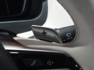 2021PLUS  2.0T ȷ п؅^