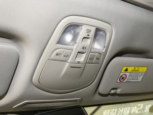 2021PLUS 2.0T Ԅ(dng) п؅^(q)