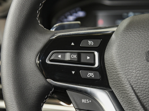 2021PLUS 2.0T Ԅ(dng) п؅^(q)