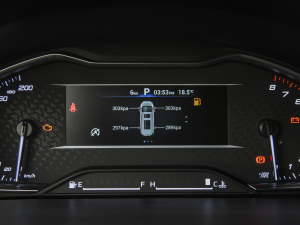 2021PLUS 2.0T Ԅ(dng) п؅^(q)