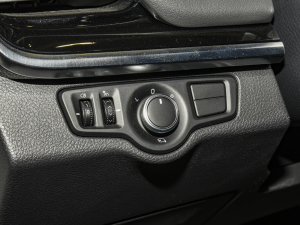 2021PLUS 2.0T Ԅ(dng) п؅^(q)