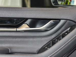 2021PLUS 2.0T Ԅ(dng) п؅^(q)