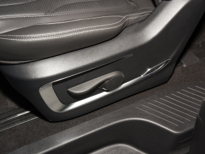 2021Ŀ PLUS 2.0T ԄӺA  g