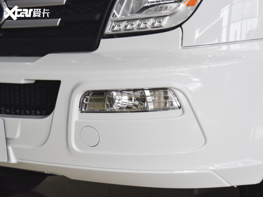 2021ͨMAXUS V80 \ͨ 2.0T LS 7-9 VI