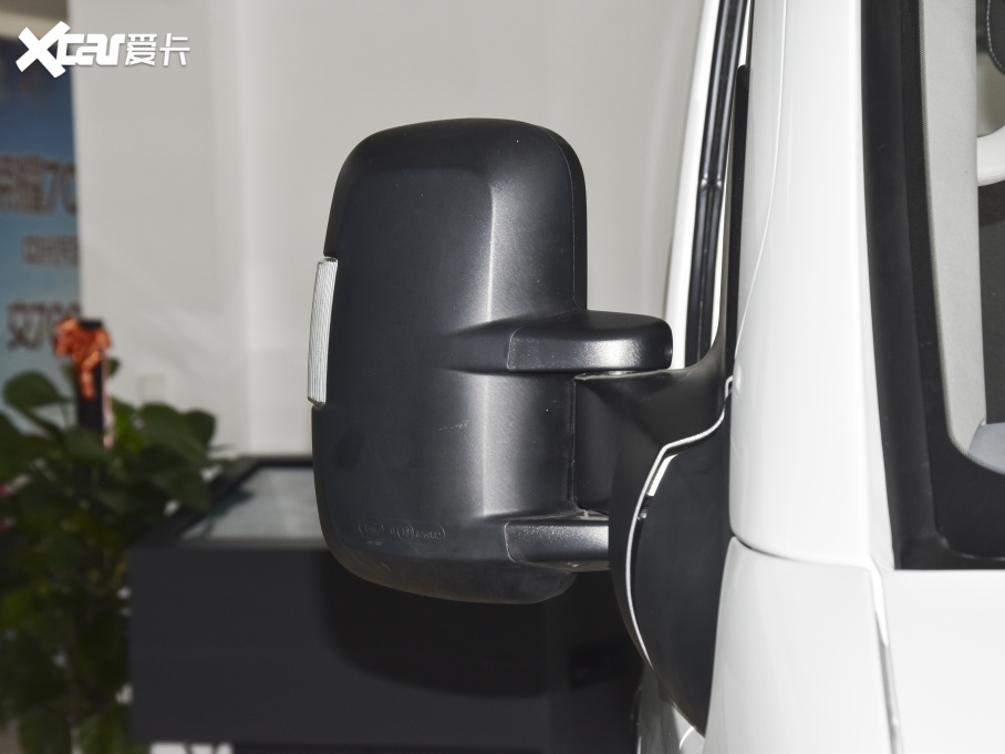 2021ͨMAXUS V80 \ͨ 2.0T LS 7-9 VI