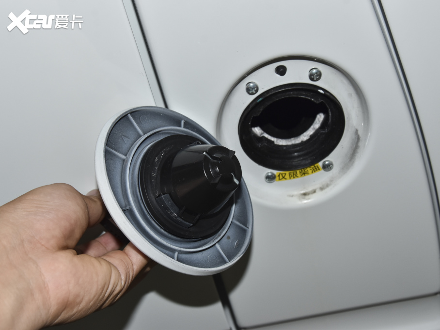 2021ͨMAXUS V80 (jng)\ͨ 2.0T LS 7-9 VI